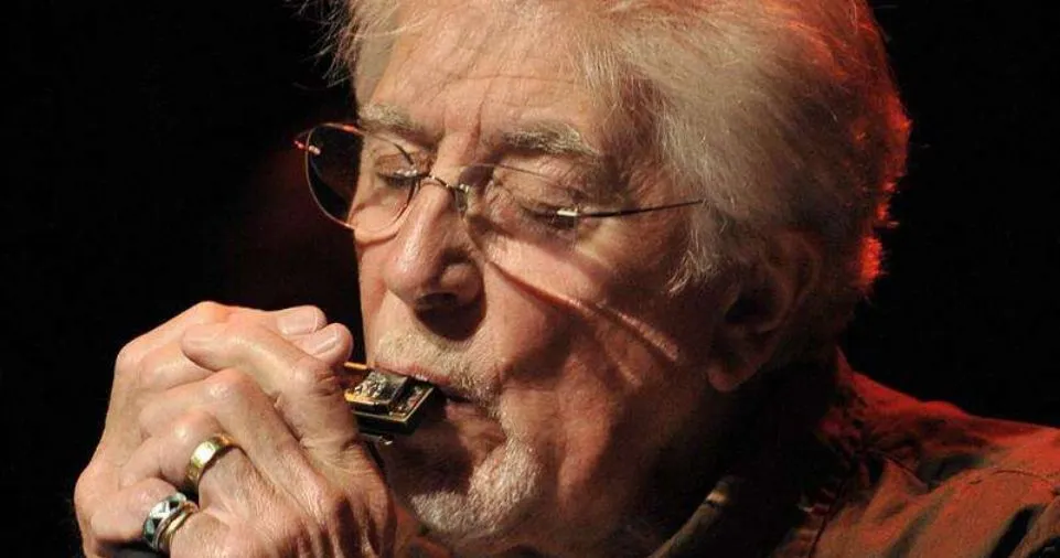 Blues pioneer John Mayall dies at 90